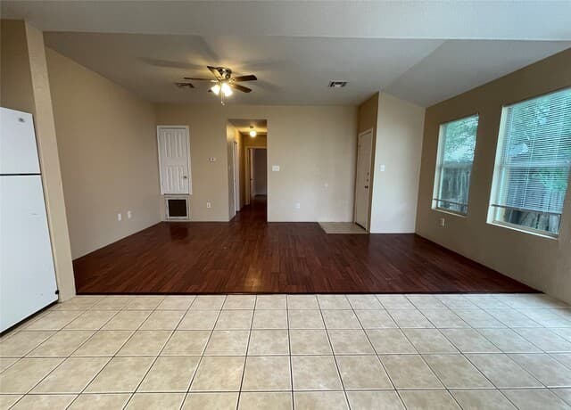 11241  TERRA LOOP RD Road, San Antonio, TX 78233 — photo 3