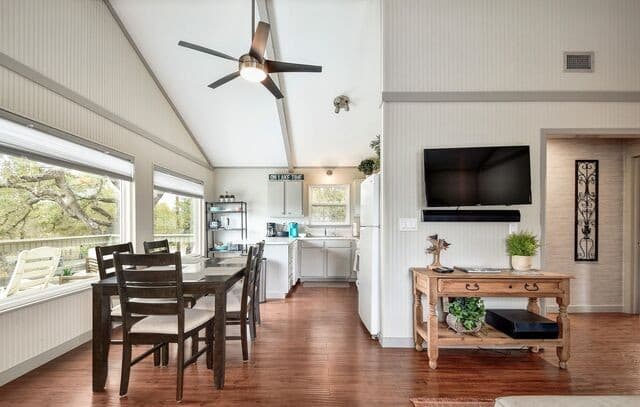 2591  Lakeshore Drive, Canyon Lake, TX 78133 — photo 3