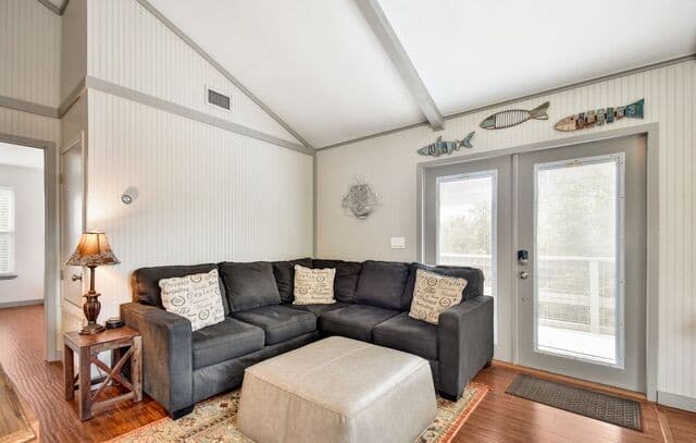 2591  Lakeshore Drive, Canyon Lake, TX 78133 — photo 5