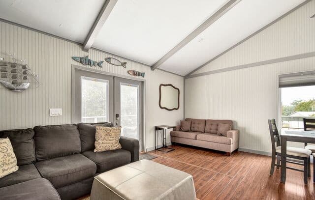 2591  Lakeshore Drive, Canyon Lake, TX 78133 — photo 6