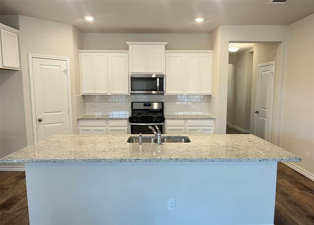 445  Blue Stem Road, New Braunfels, TX 78130 — photo 14