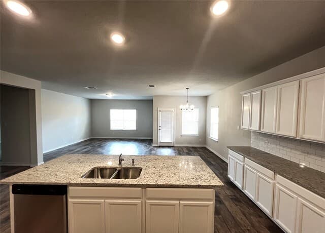 445  Blue Stem Road, New Braunfels, TX 78130 — photo 6