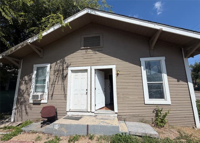 730  Carolina Street, nan — photo 2