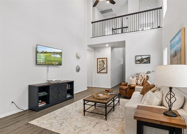 890  Casetta Trail Unit 9, New Braunfels, TX 78130 — photo 5