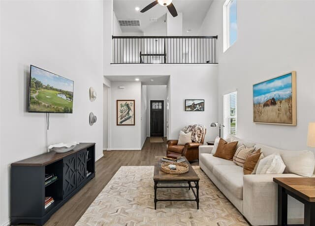 890  Casetta Trail Unit 9, New Braunfels, TX 78130 — photo 6