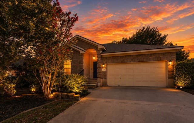 2148 Stonehaven
