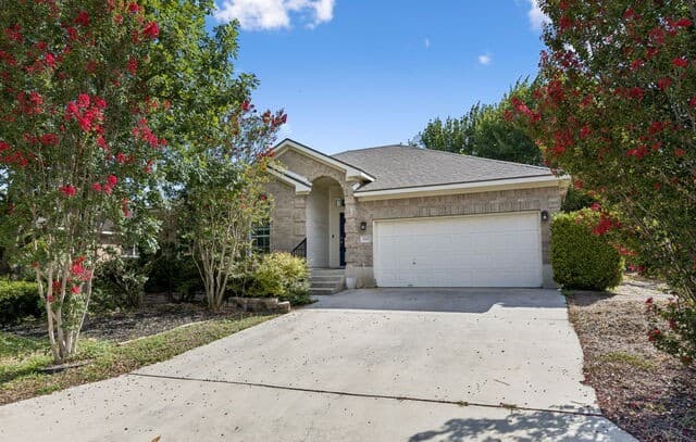 2148  Stonehaven, New Braunfels — photo 2