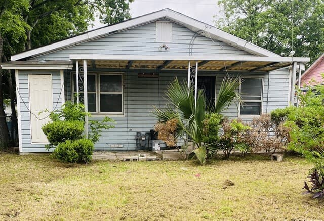 1326 NW 23rd St
