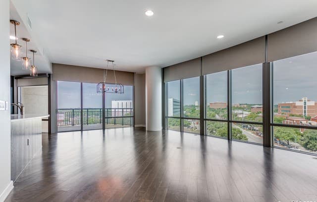 4242 Broadway St. Unit 504