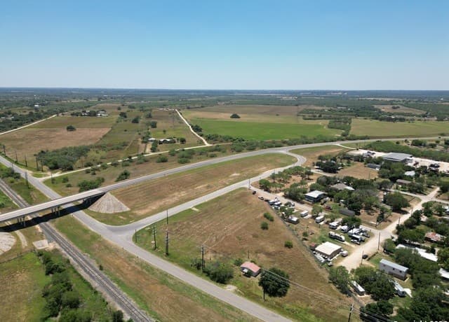 8075 Loop 1604