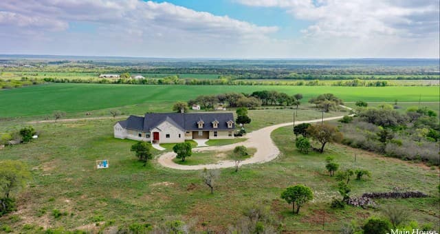 208 Private Road 378