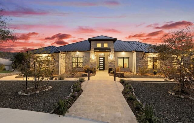 25126 Clearwater Creek