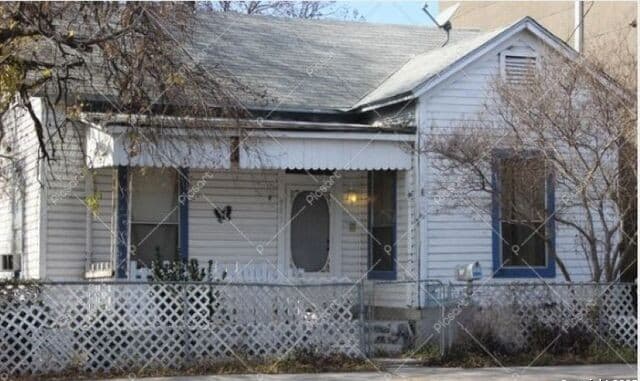 901 N Colorado