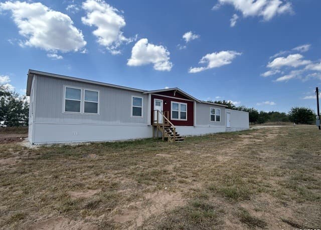 1038 County Road 329