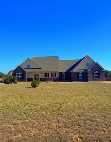 155 Paloma Dr.