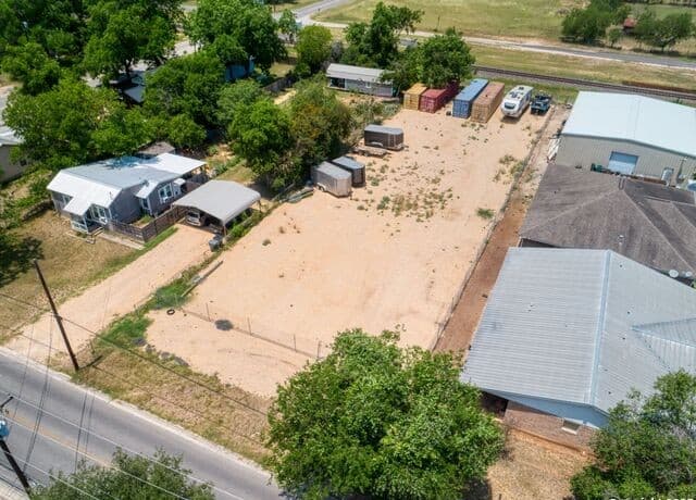 243 E Torrey Street, New Braunfels, TX 78130