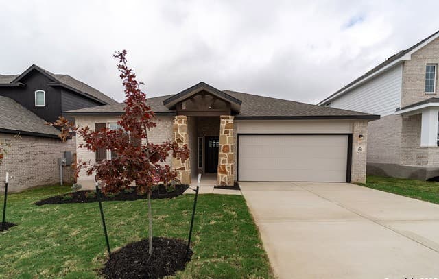 182 Ednie Ln