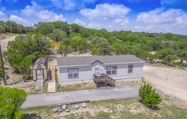 385 Ridge Trail