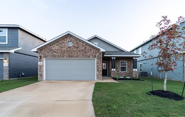 14736 Sycamore Crossing