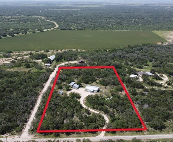233 County Road 340, Hondo, TX 78861