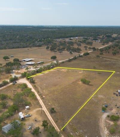4.27 ACRES Mathis Ln