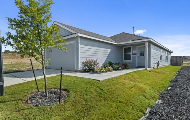 1732 Knoll Ridge