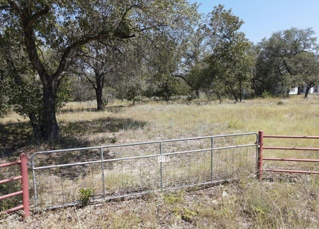 TBD LOT 141 E Cr 6868