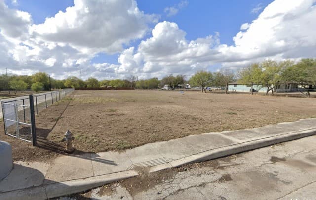 2331 SW 34th