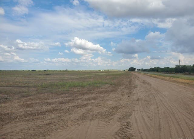 7943 County Road 2400