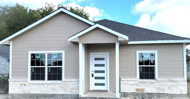 595 Morningview Dr.