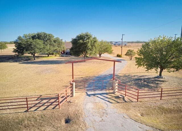 15260 Miller Rd