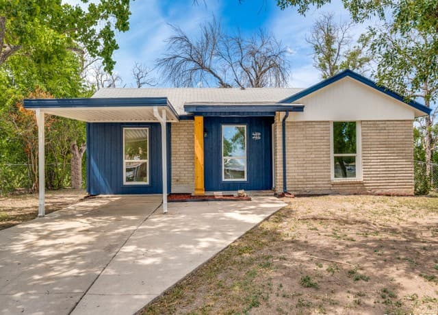 203 Lynhaven