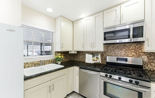 8038 Broadway St Unit 118K