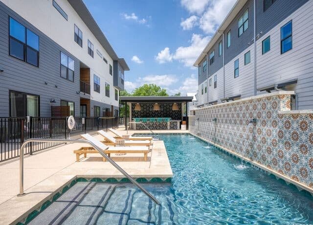 1208 N Academy Ave Unit 3201