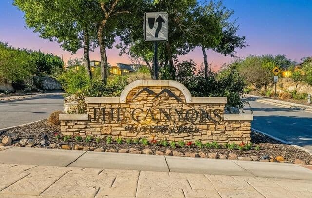 23703 Oakshire, San Antonio, TX 78255