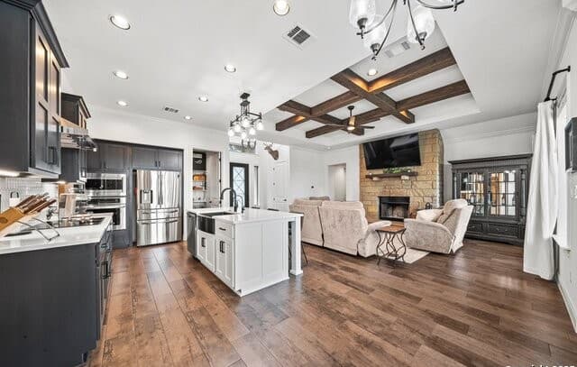 267 Eagle Rock