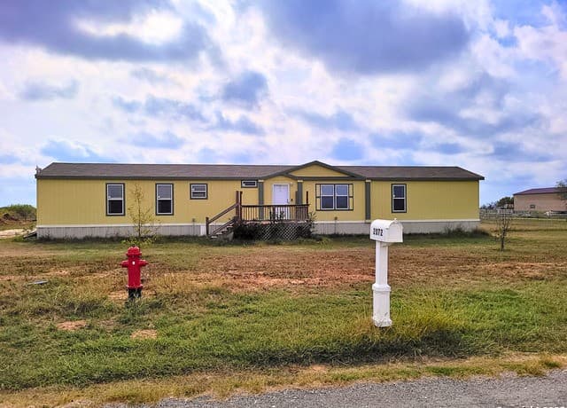 2072 County Road 421