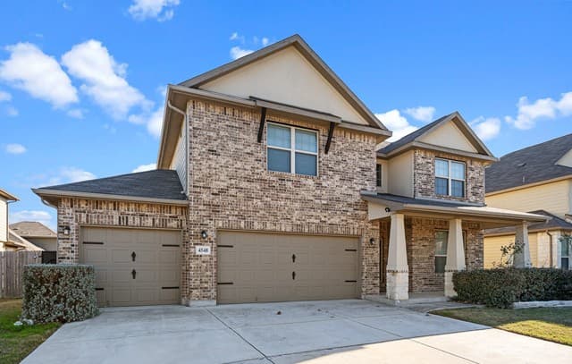4548 Meadow Green