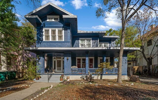 433 W Woodlawn Ave