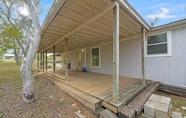 844 County Road 4511