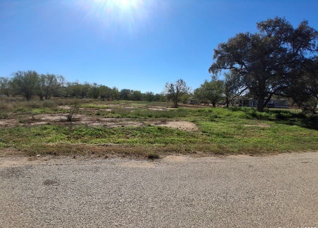105 County Road 2671
