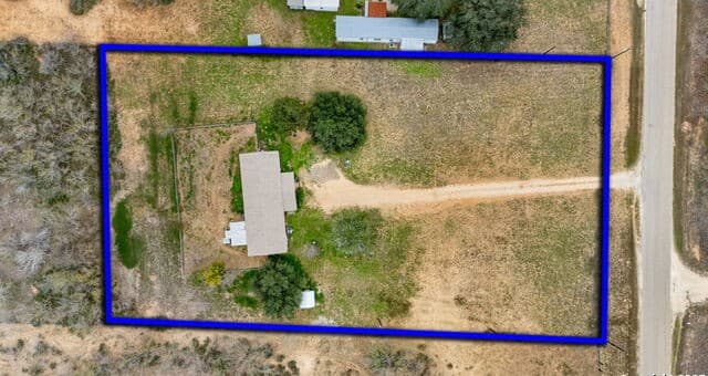 300 County Road 307