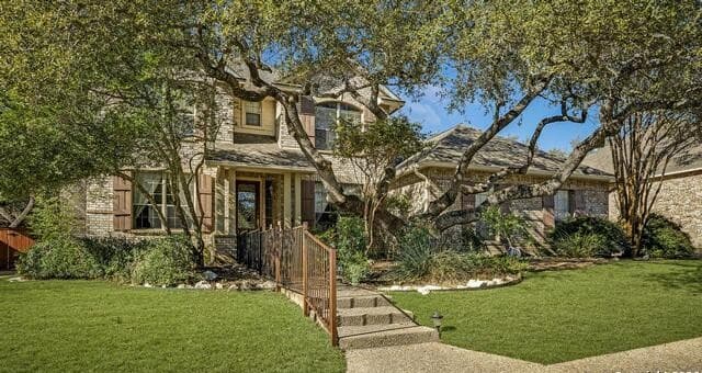 18347 Emerald Oaks