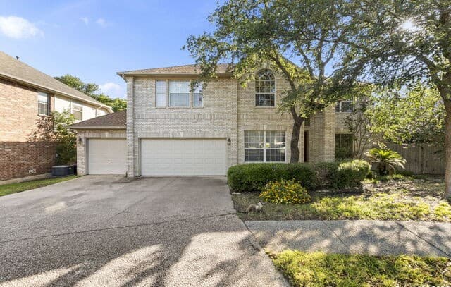 2611 Menard