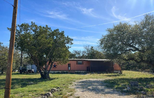 1064 Brook Valley