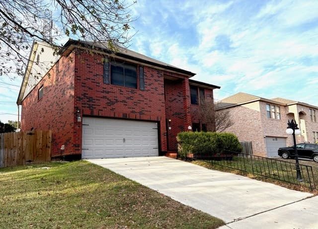 7501 Avery