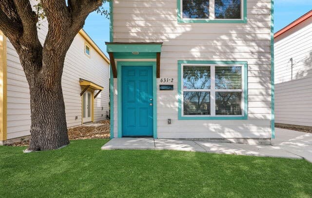 631 E Carolina Unit 2