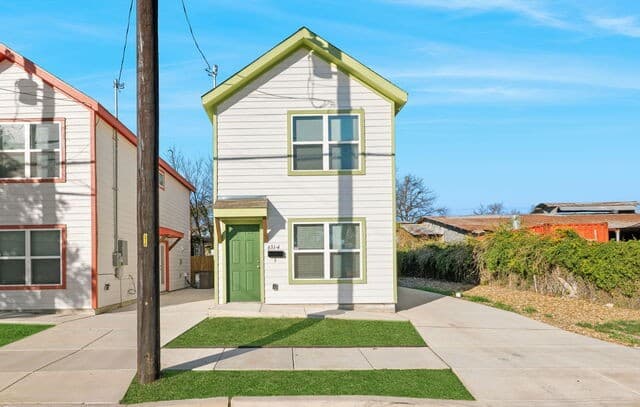 631 E Carolina Unit 4