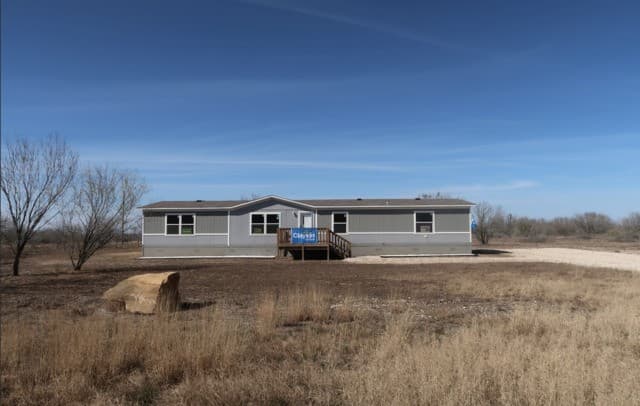 146 Frio Estates Dr