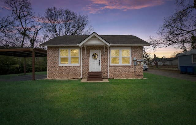 10436 Mountain View Dr